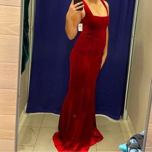 Bought from Windsor, never been worn. It is a size 5.